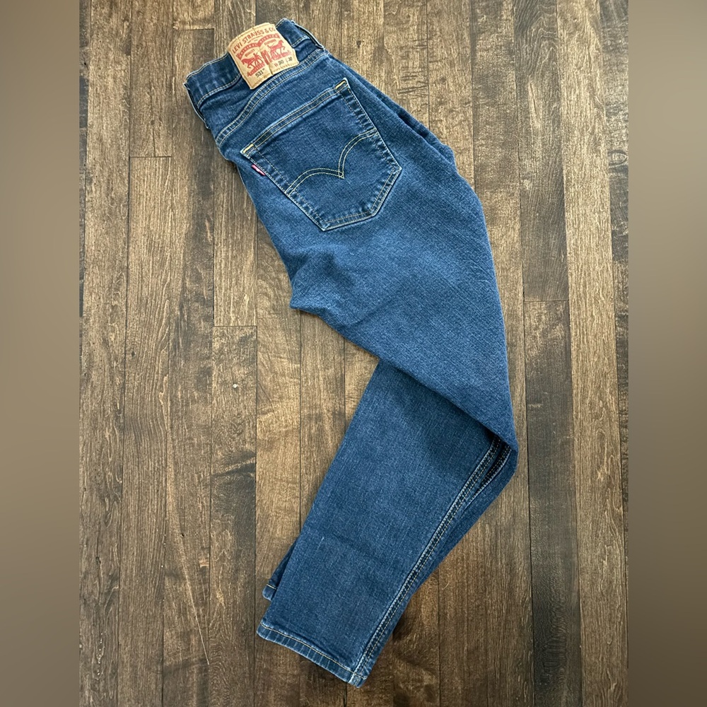 Levis 531 women jeans/slim fit W30L30. Size 6-8